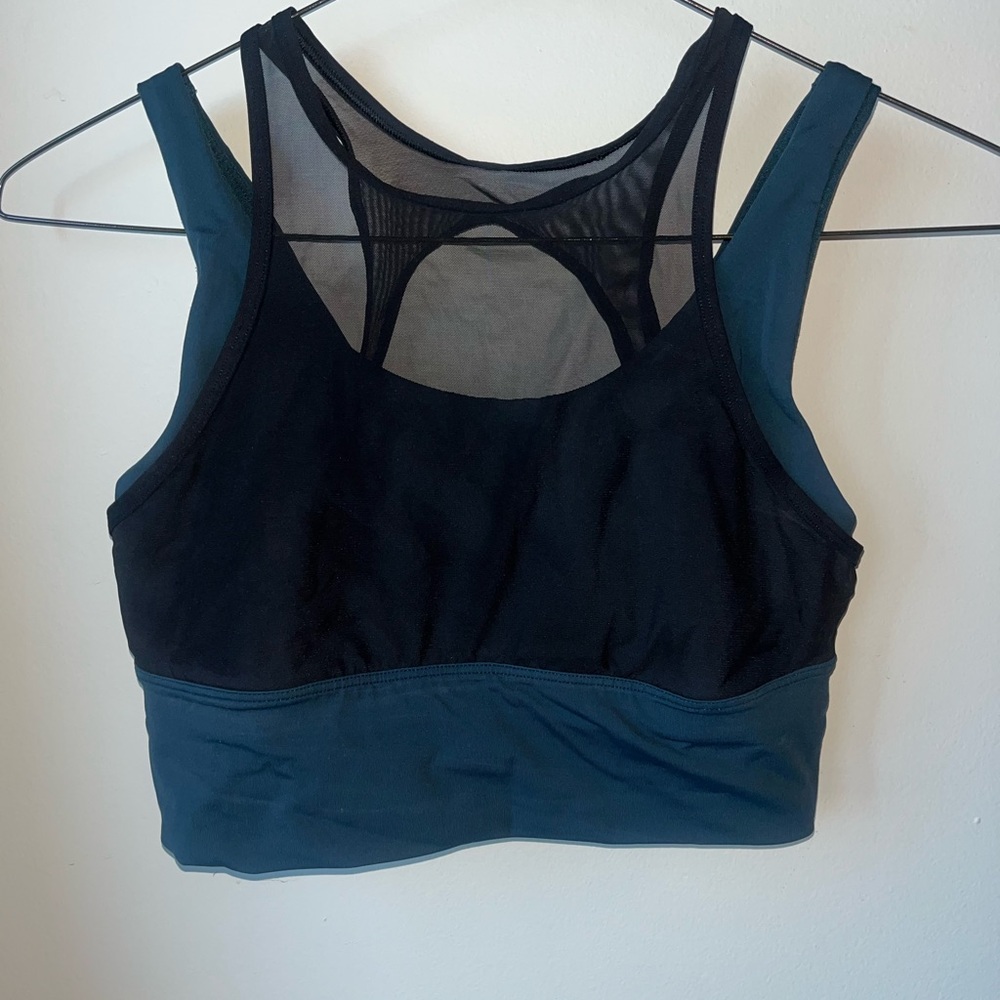lululemon workout top